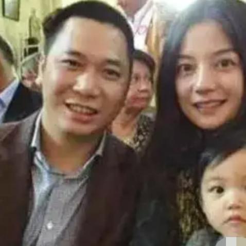 抖音月付商城额度怎么套出来,抖音月付商城额度套现攻略，安全与风险全解析