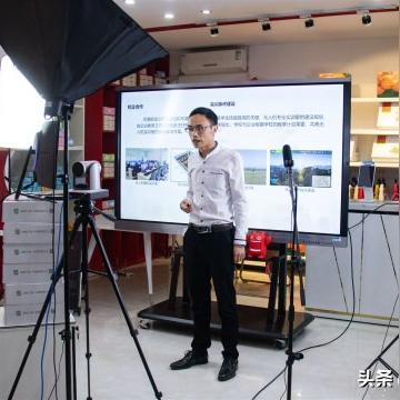 快手先用后付套出来秒到账怎么回事,快手先用后付套出来秒到账的秘密解析与风险评估