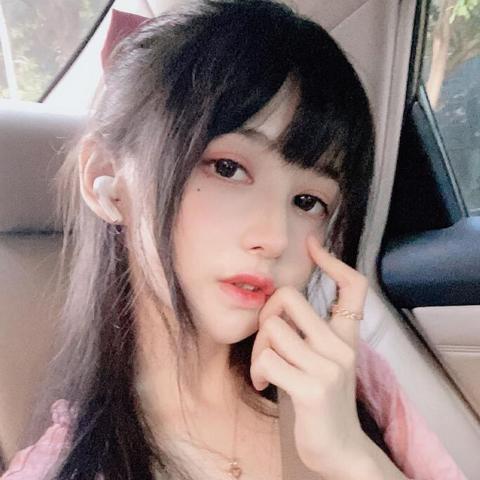 抖音月付秒套出来一般多少钱一天,揭秘抖音月付秒套的神秘面纱，一天能赚多少钱？