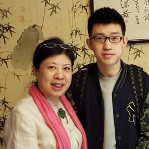 抖音月付找商家兑现快速到账的秘密 揭秘抖音月付找商家兑现，快速到账的秘密！